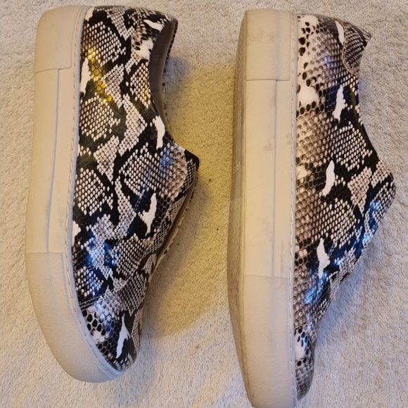 J/Slides Kayla Slip On Sneakers Python Print Slip On Vegan Leather 10M - Picture 3 of 7